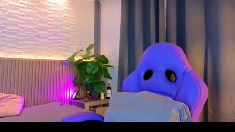 milena_lawson online show from 10-27-25, 11:36