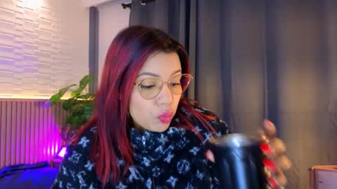 milena_lawson online show from 11-04-25, 11:09