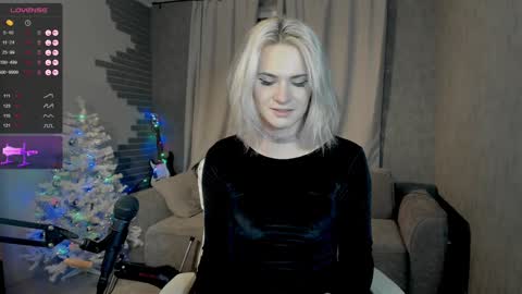 Milena online show from 12-21-24, 08:10