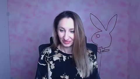 Snapshot of milena_sunny_ chatting on 02-12-26, 06:52 Milena online show from 02-12-26, 06:52
