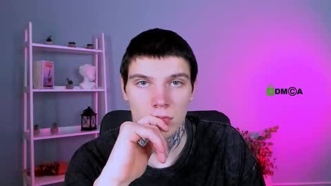 Snapshot of miles_candy chatting on 02-10-26, 07:40 Sweet Miles online show from 02-10-26, 07:40