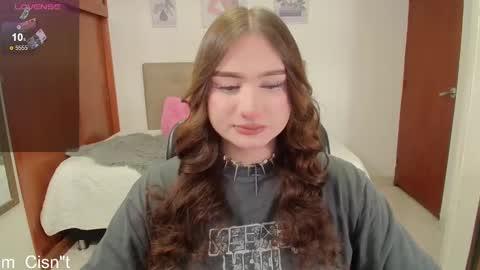 Miley online show from 02-08-25, 01:33