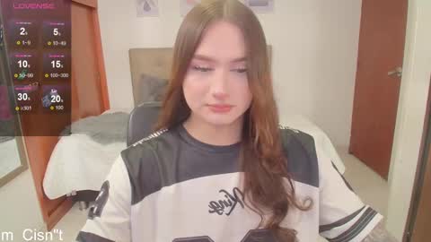 Miley online show from 02-26-25, 02:14