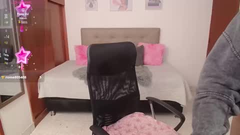 Miley online show from 10-13-25, 03:01