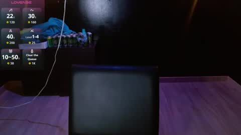 Miley online show from 06-06-26, 08:13