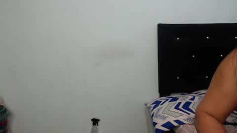 Anay velez online show from 03-23-26, 05:11