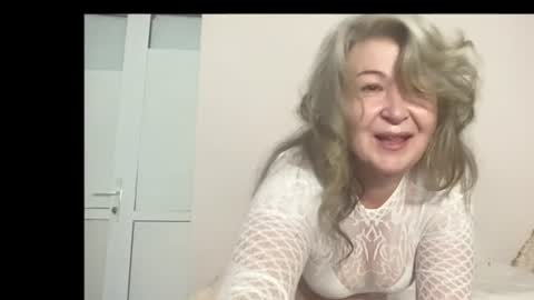Snapshot of milf_charlotty chatting on 07-13-26, 03:09 Charlotte online show from 07-13-26, 03:09