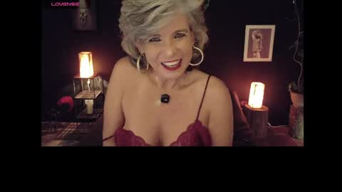 Snapshot of milf_ette chatting on 05-12-26, 01:47 Fabiola online show from 05-12-26, 01:47
