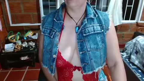 Ana online show from 10-07-25, 03:58