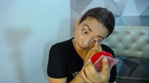 Snapshot of milf_hugeboobs chatting on 11-05-25, 11:10 milf_hugeboobs online show from 11-05-25, 11:10