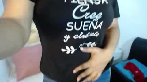 Snapshot of milf_hugeboobs chatting on 11-18-25, 10:52 milf_hugeboobs online show from 11-18-25, 10:52