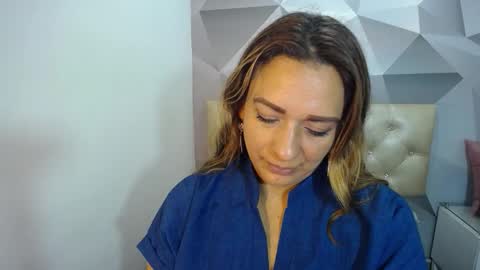 Snapshot of milf_hugeboobs chatting on 12-01-25, 06:24 milf_hugeboobs online show from 12-01-25, 06:24