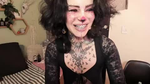 Isabella online show from 05-11-26, 02:45
