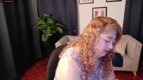  Arlet  online show from 12-20-25, 01:29