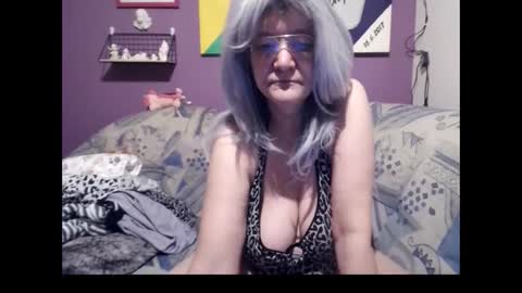 Milfchantal online show from 02-23-25, 05:45