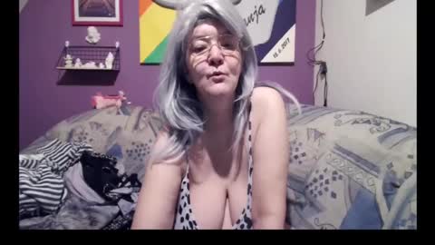 Milfchantal online show from 02-26-25, 08:26