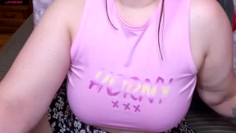 Snapshot of milfdeaa chatting on 02-21-26, 08:04 Dea online show from 02-21-26, 08:04