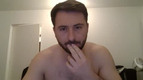 Snapshot of milfflover32 chatting on 12-17-25, 09:54 milfflover32 online show from 12-17-25, 09:54