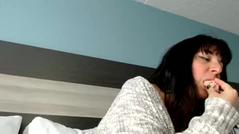 MILF Monee online show from 04-13-26, 06:46