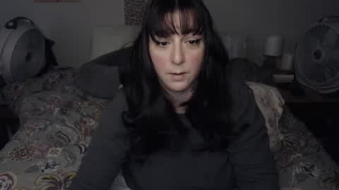 Snapshot of milfmonee chatting on 05-23-26, 01:26 MILF Monee online show from 05-23-26, 01:26
