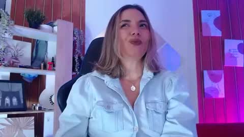 Sara  online show from 07-29-26, 10:57