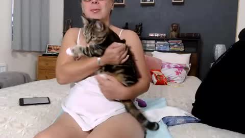 milfyanddaddy online show from 06-16-26, 08:11