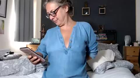 Snapshot of milfyanddaddy chatting on 07-14-26, 10:21 milfyanddaddy online show from 07-14-26, 10:21