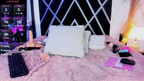 Emily Matel online show from 12-29-24, 01:13