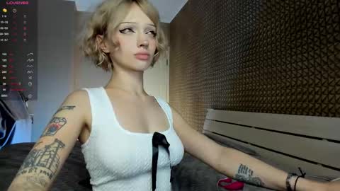 Mila 3 aka Deepthroat World Champion online show from 03-07-26, 09:56