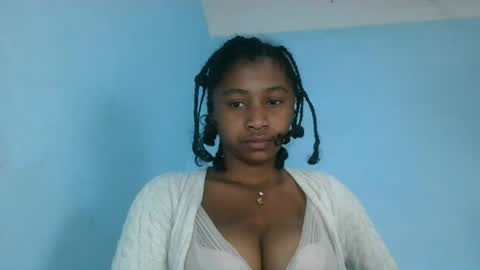 Snapshot of milinasy chatting on 07-14-26, 09:36 milinasy online show from 07-14-26, 09:36