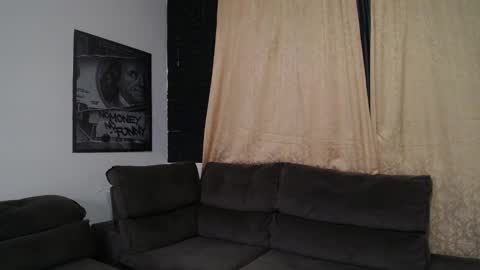 milioncouple online show from 02-08-26, 08:23