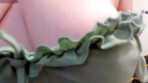 MilisaSweet online show from 11-20-25, 05:40