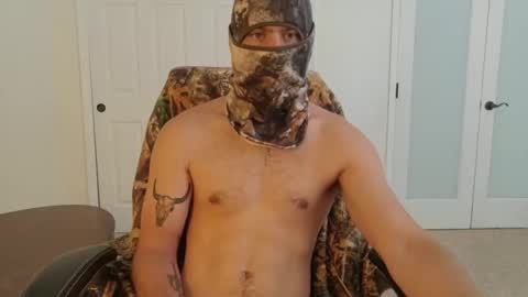 Snapshot of militaryfratboy chatting on 05-28-26, 02:47 militaryfratboy online show from 05-28-26, 02:47