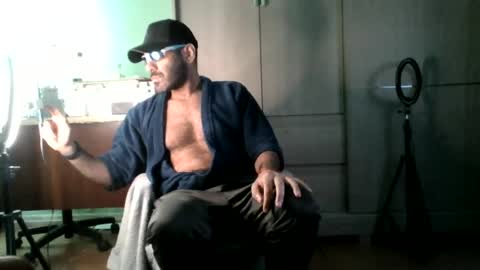Snapshot of militaryx chatting on 06-25-26, 11:53 militaryx online show from 06-25-26, 11:53