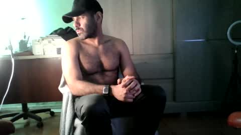 Snapshot of militaryx chatting on 07-17-26, 05:03 militaryx online show from 07-17-26, 05:03