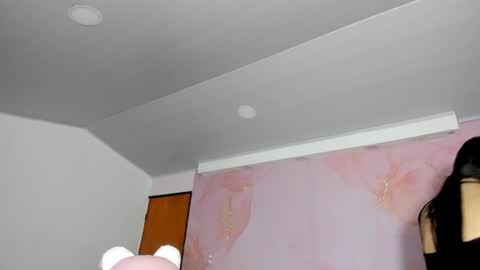 S O F I A online show from 10-21-25, 10:38