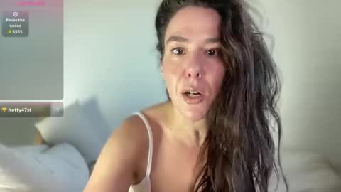 Milk online show from 10-15-25, 12:38