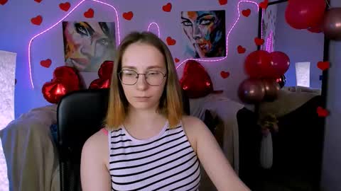 Snapshot of milki_wey chatting on 02-10-26, 01:59 Mila online show from 02-10-26, 01:59