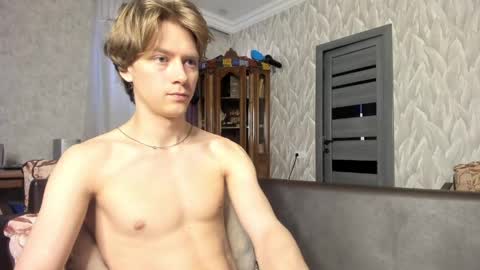 Snapshot of milkiwy chatting on 06-05-26, 02:07 Isaac online show from 06-05-26, 02:07
