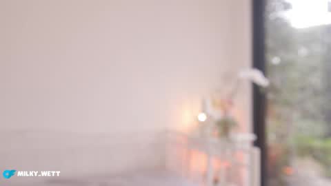 milky_0 online show from 03-22-26, 05:05