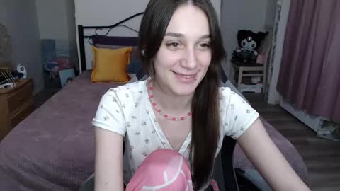 Milky online show from 02-20-25, 12:41