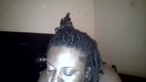 Snapshot of milkyway5555 chatting on 02-27-25, 12:32 Pretty wet brown online show from 02-27-25, 12:32