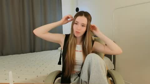 Eva online show from 04-02-26, 04:54