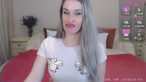 Snapshot of milla_na chatting on 01-31-25, 11:24 Millana online show from 01-31-25, 11:24