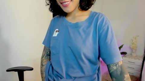 Snapshot of milla_pixxie chatting on 12-07-24, 12:35 Milagros online show from 12-07-24, 12:35