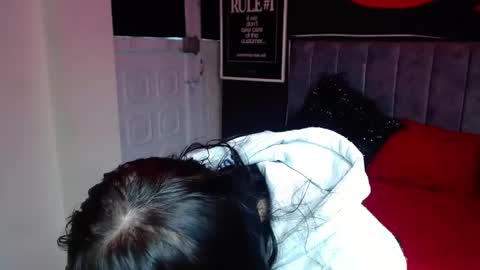 Violeta online show from 01-23-25, 05:21