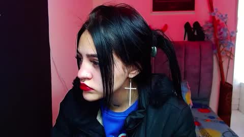 Violeta online show from 10-06-25, 01:19