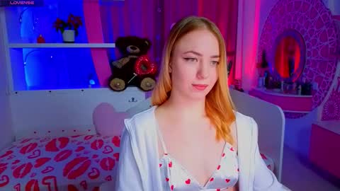 Snapshot of millana_hot chatting on 02-13-26, 10:50 Milana online show from 02-13-26, 10:50