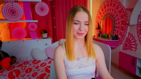 Snapshot of millana_hot chatting on 02-27-26, 09:48 Milana online show from 02-27-26, 09:48