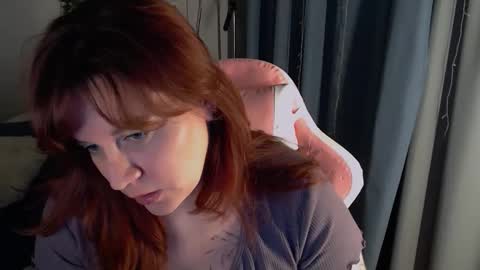 Milla online show from 10-15-25, 09:04